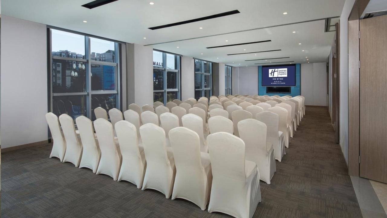 Holiday Inn Express - Xichang City Center By Ihg Ngoại thất bức ảnh