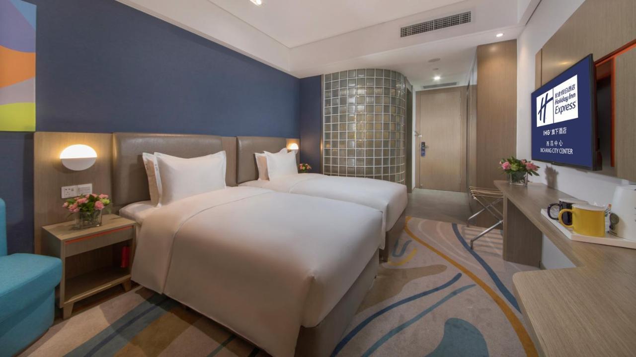 Holiday Inn Express - Xichang City Center By Ihg Ngoại thất bức ảnh