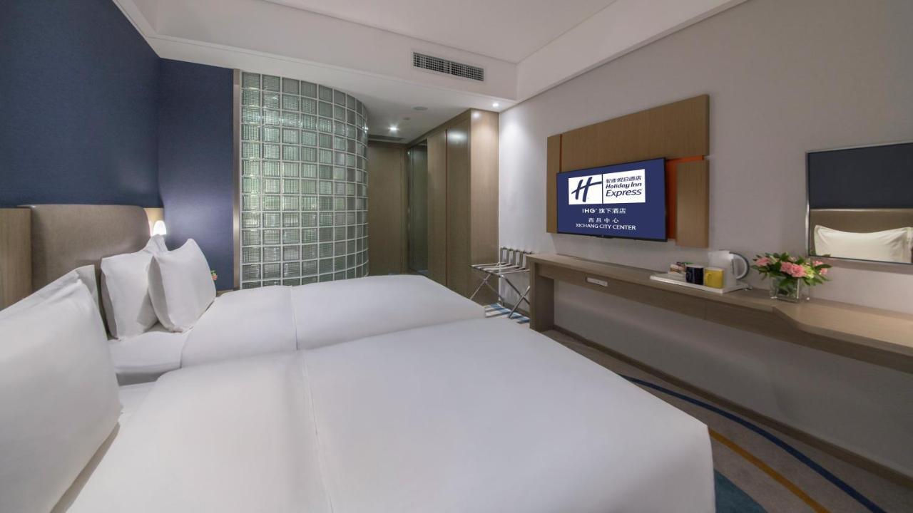 Holiday Inn Express - Xichang City Center By Ihg Ngoại thất bức ảnh